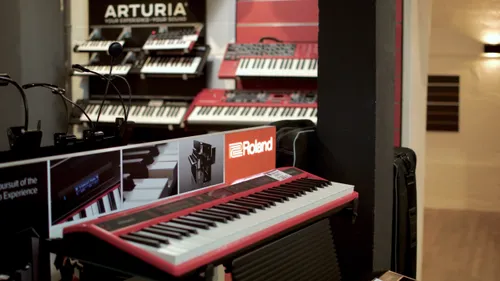 Paul Beuscher à Bastille suit vos instruments pour leur entretien